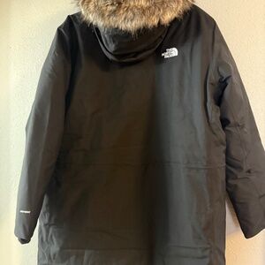 The North Face Women’s Plus Arctic Parka 2X – Black – New With Tags
